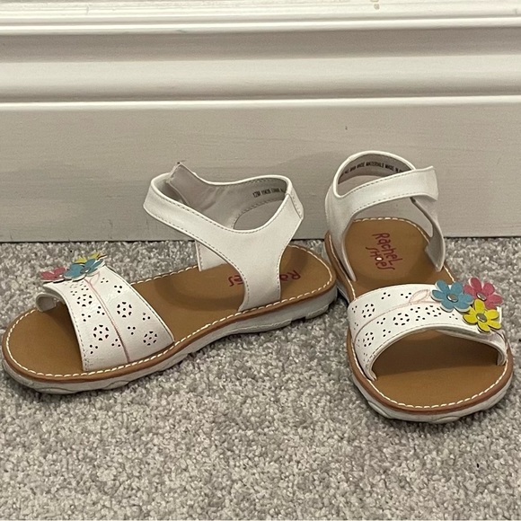 GIRLS SANDALS WITH 3D FLOWERS - SIZE 12 - Picture 2 of 4
